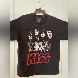 KISS band tee, black, size Large, good condition